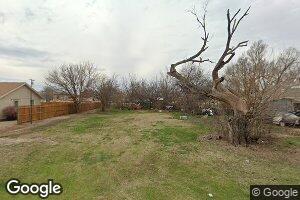 112 6th St, Snyder, OK 73566
