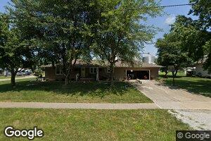 114 W Elm St, Teutopolis, IL 62467