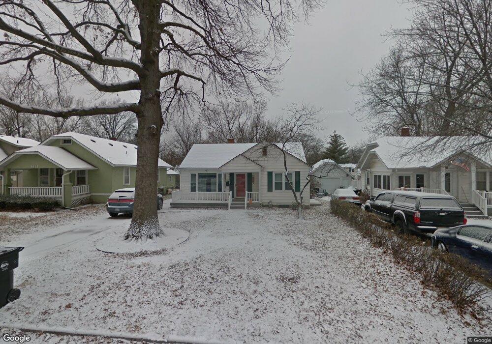 1027 SW Randolph Ave, Topeka, KS 66604 - photo 1
