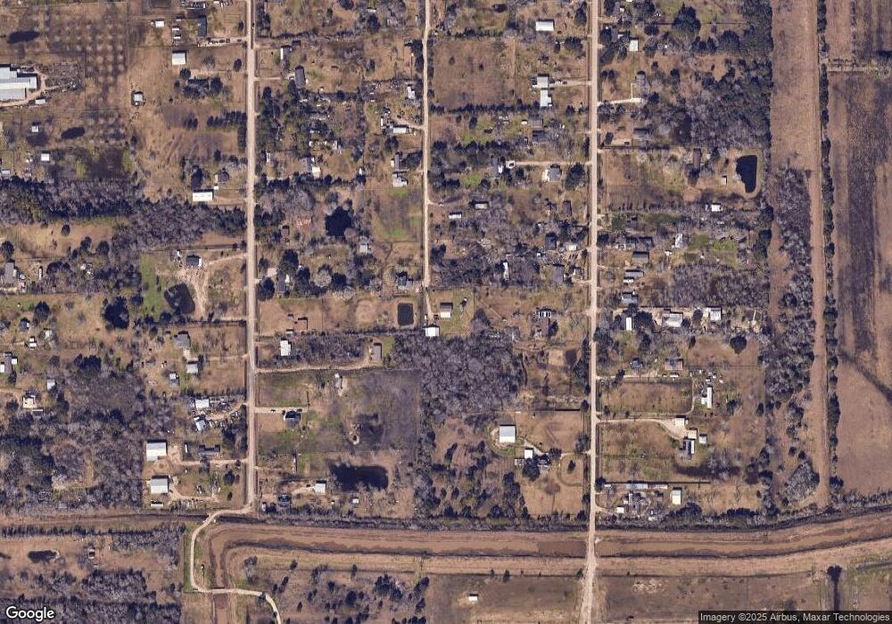 5107 Harbin Rd, Alvin, TX 77511 - photo 1