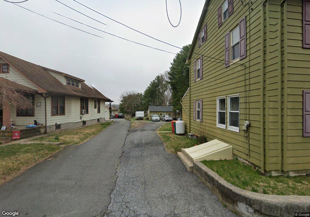 919 Fritztown Rd, Reading, PA 19608 - photo 1