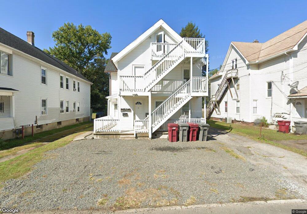 78 Curtiss St unit Apartment 3, Naugatuck, CT 06770 - photo 1