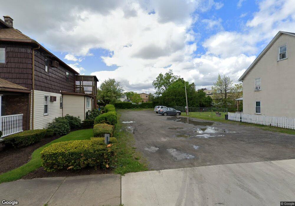 118 Moosic Rd, Old Forge, PA 18518 - photo 1