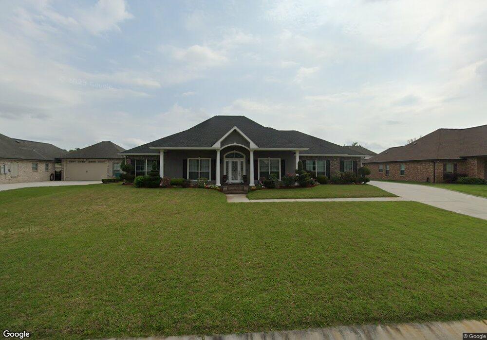 4381 Bayou Oaks Cir, Marrero, LA 70072 - photo 1
