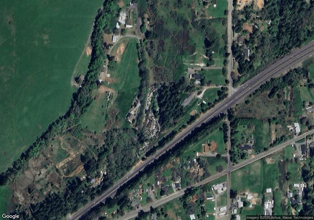 2466 Applegate Ave, Grants Pass, OR 97527 - photo 1