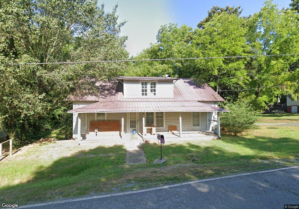 520 Columbia Ave, Ramseur, NC 27316 - photo 1