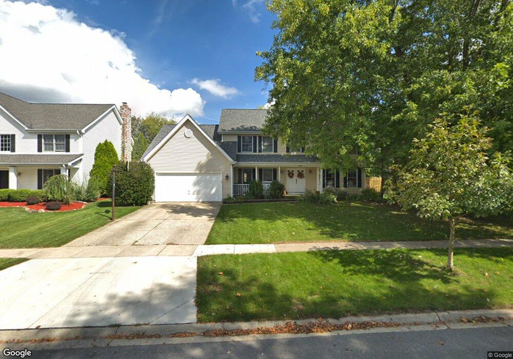 2050 Aspen Dr, Algonquin, IL 60102 - photo 1