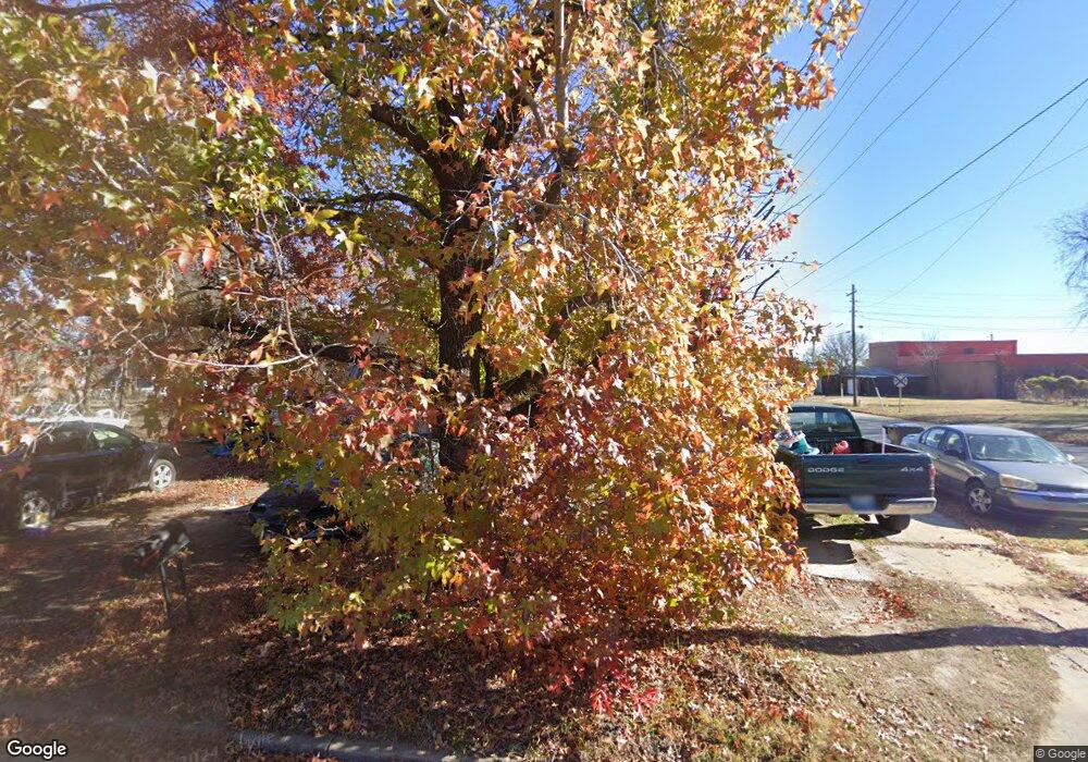 305 N Bryan St, Okmulgee, OK 74447 - photo 1