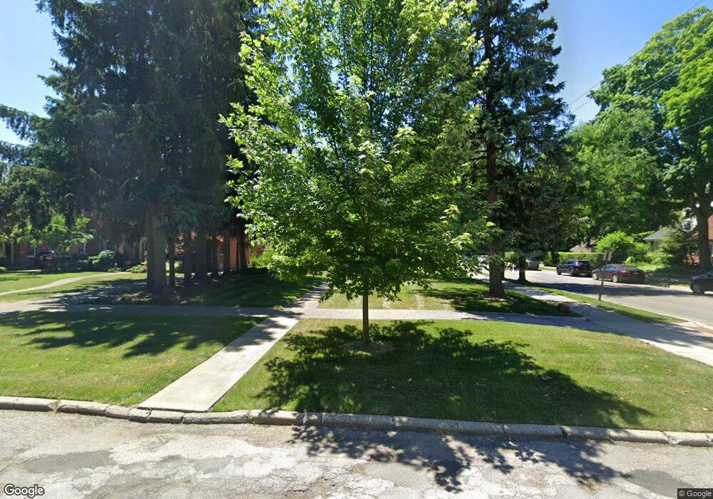 601 Washington Rd, Grosse Pointe, MI 48230 - photo 1