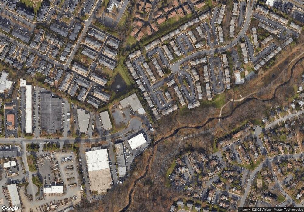 4167 Pleasant Meadow Ct, Chantilly, VA 20151 - photo 1