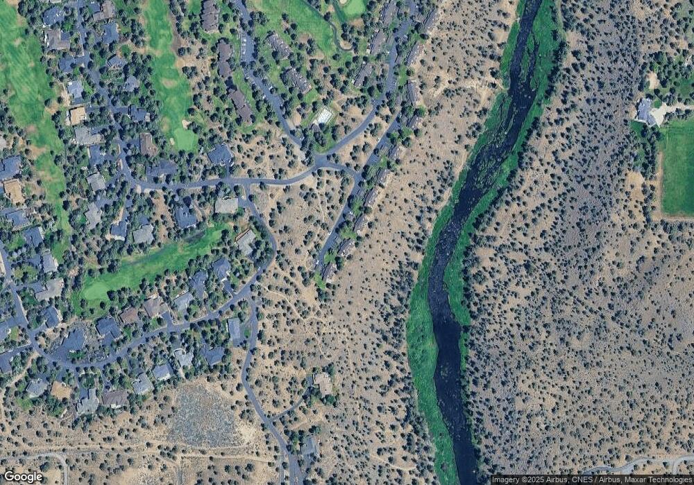 2390 Snowgoose Dr unit rv 11-c, Redmond, OR 97756 - photo 1