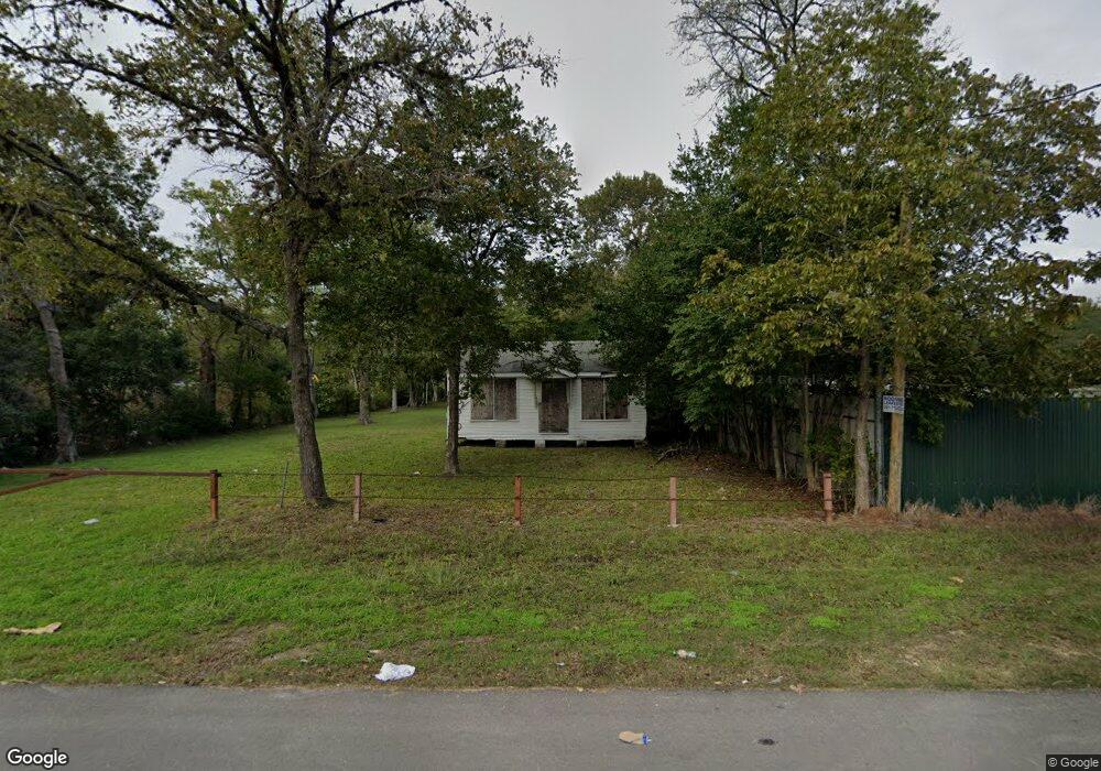 3510 De Soto St, Houston, TX 77091 - photo 1