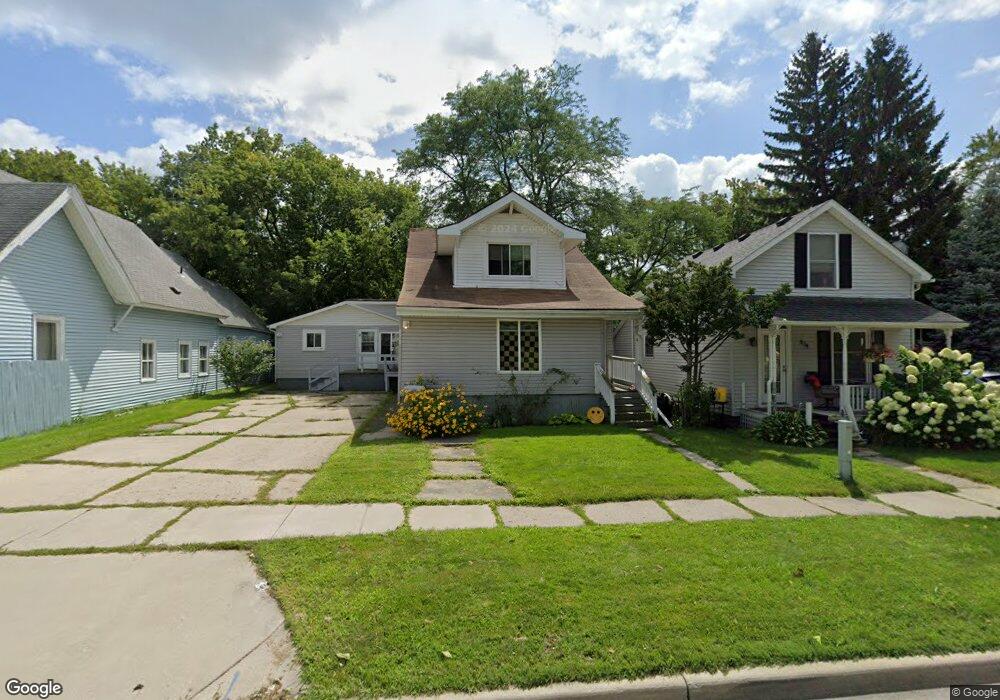 828 Union St, Port Huron, MI 48060 - photo 1