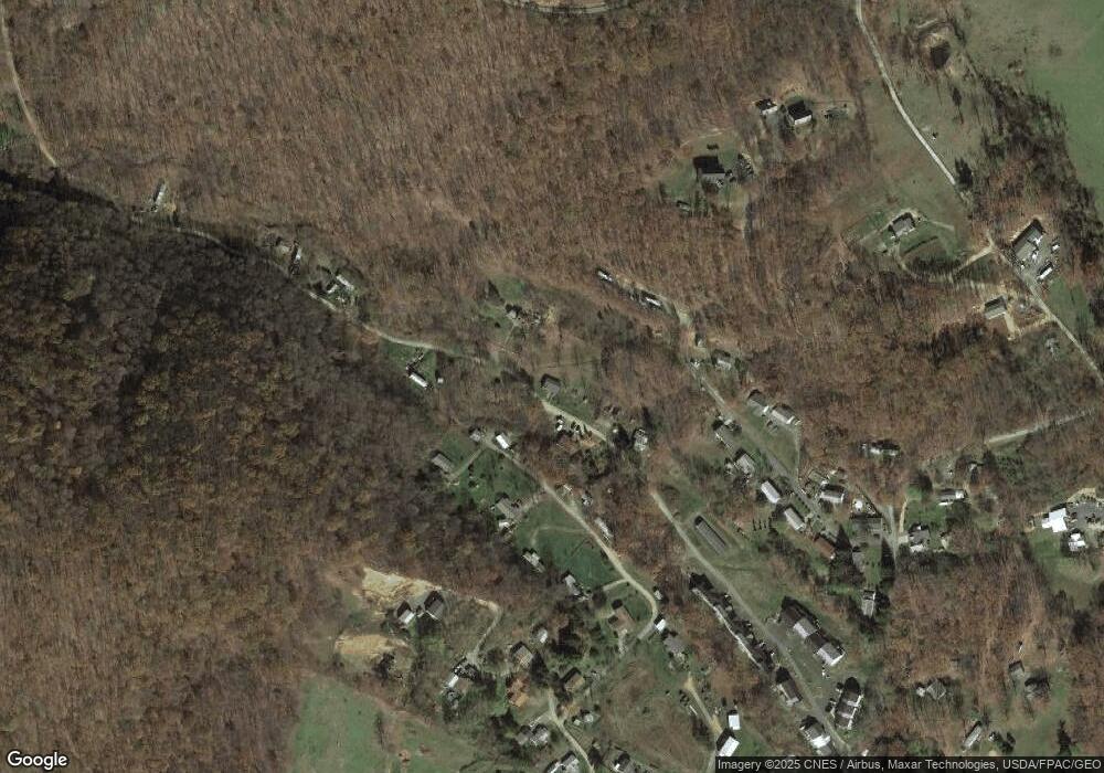 252 Holler Rd, Keyser, WV 26726 - photo 1