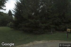 951 E Wye Ln, Milwaukee, WI 53217