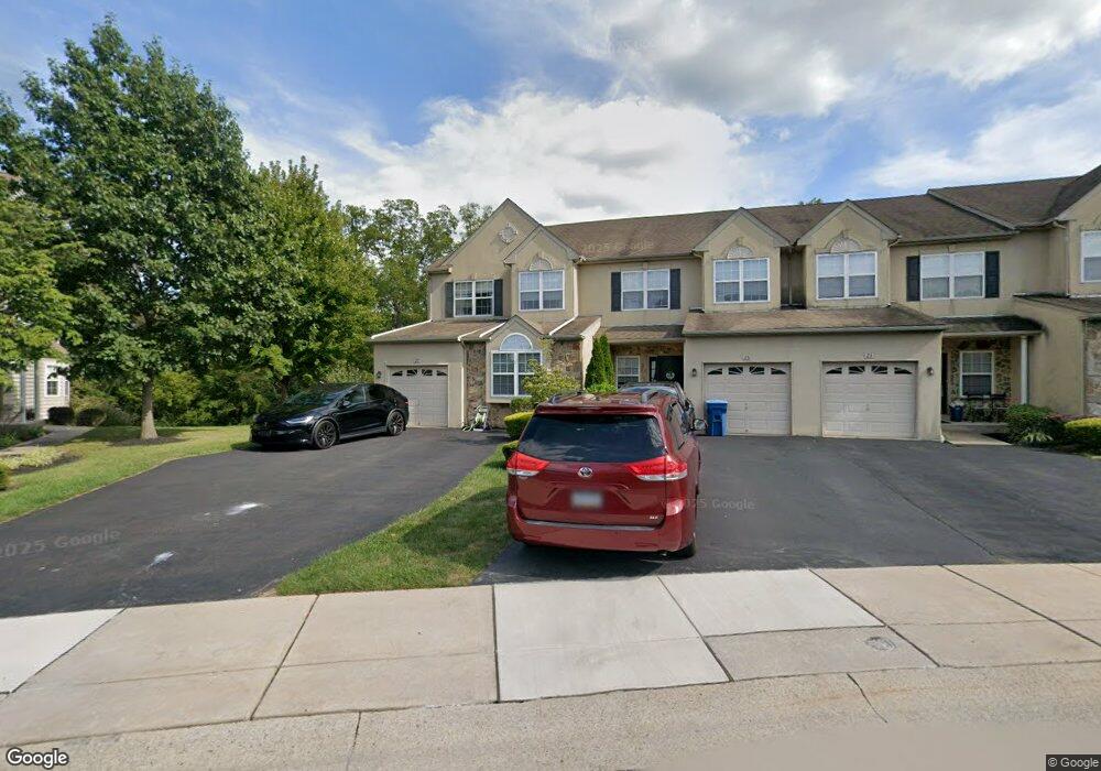 27 Arbor Cir, Colmar, PA 18915 - photo 1