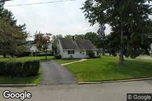 1 Pine Ct, Little Falls, NJ 07424