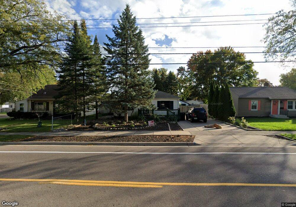 505 W Holmes Rd, Lansing, MI 48910 - photo 1