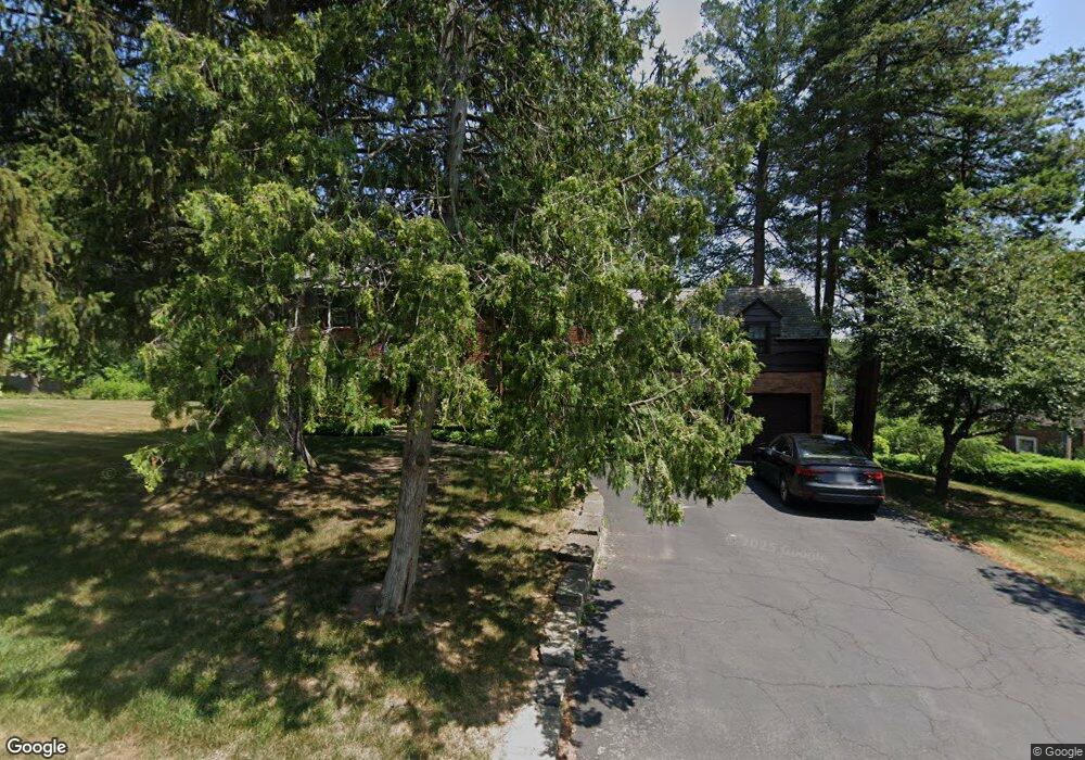 2285 Cayuga Rd, Schenectady, NY 12309 - photo 1