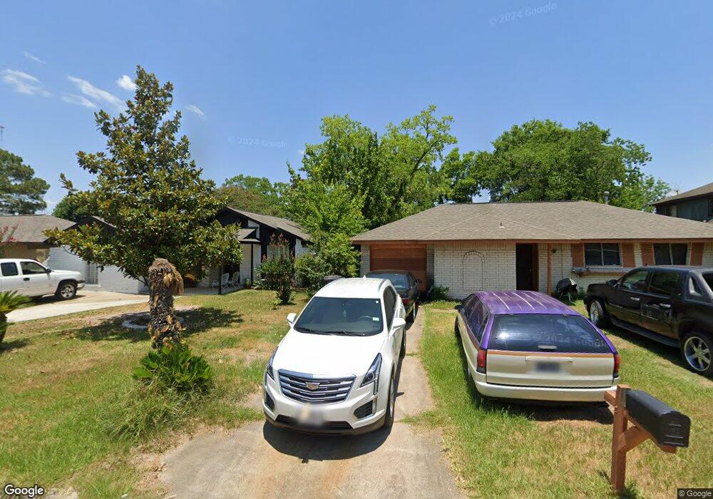 1935 Beaver Bend Rd, Houston, TX 77088 - photo 1