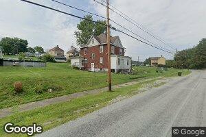 47 Front St, Vanderbilt, PA 15486