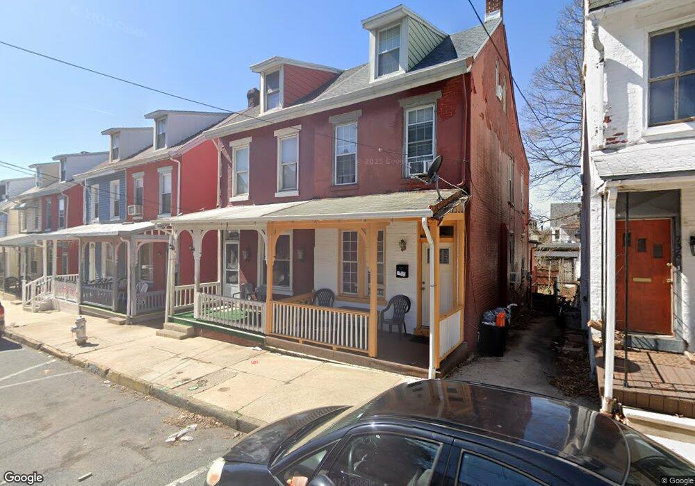 732 Thorn St, Reading, PA 19601 - photo 1