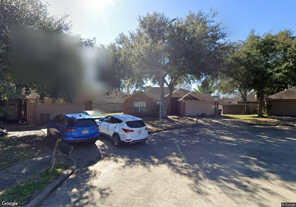 1629 Manor Dr, Rosenberg, TX 77471 - photo 1