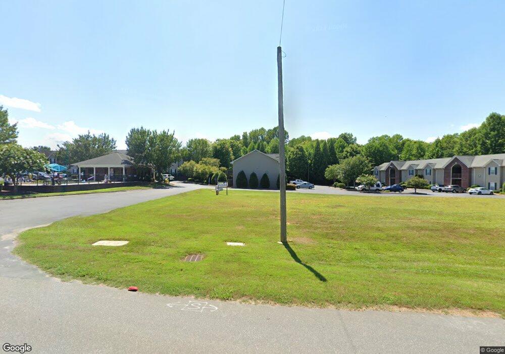 2207 N Fayetteville St, Asheboro, NC 27203 - photo 1