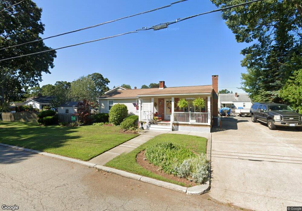 195 Riverside Dr, Riverside, RI 02915 - photo 1