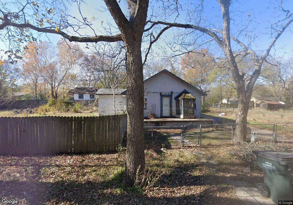 1009 S 6th St, Henryetta, OK 74437 - photo 1