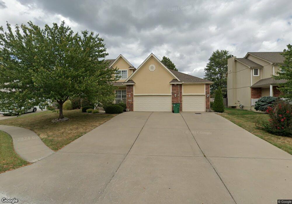 3772 SW Boulder Dr, Lees Summit, MO 64082 - photo 1