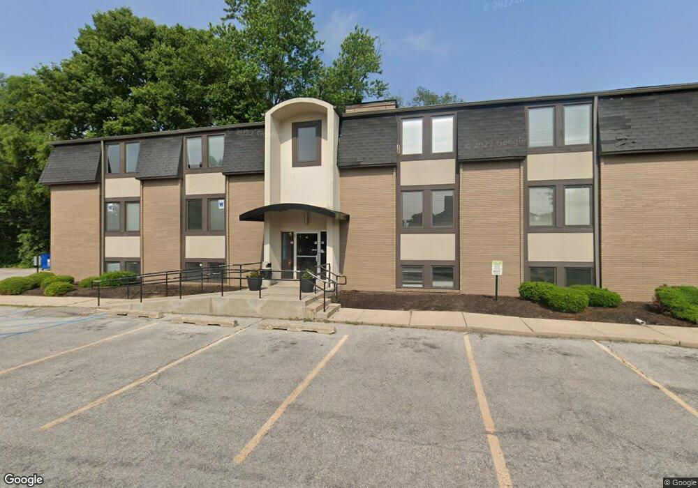 740 E 52nd St, Indianapolis, IN 46205 - photo 1