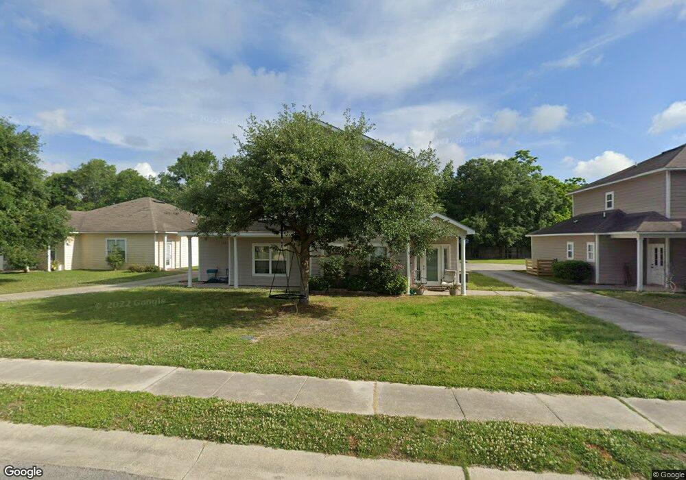 117 Taylor Ln, Ocean Springs, MS 39564 - photo 1