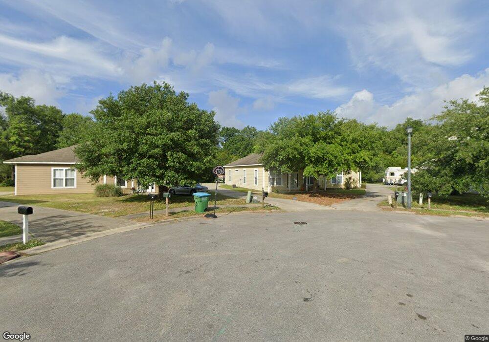 132 Taylor Ln, Ocean Springs, MS 39564 - photo 1