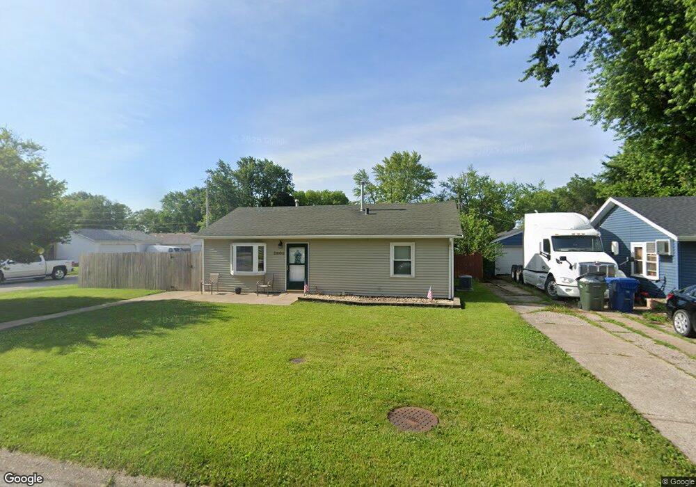 2803 W 69th St, Davenport, IA 52806 - photo 1