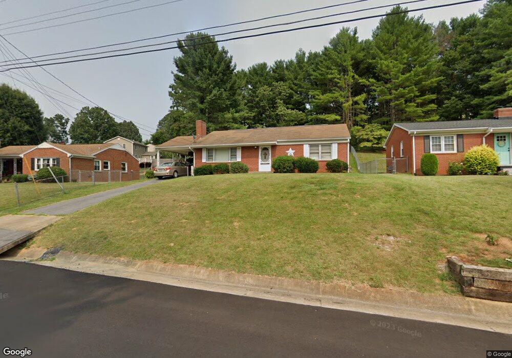 119 Robinhood Rd, Staunton, VA 24401 - photo 1