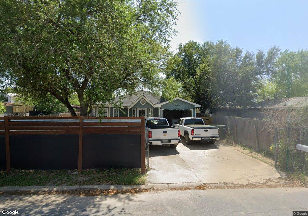 1013 Jon Dr, Alamo, TX 78516 - photo 1