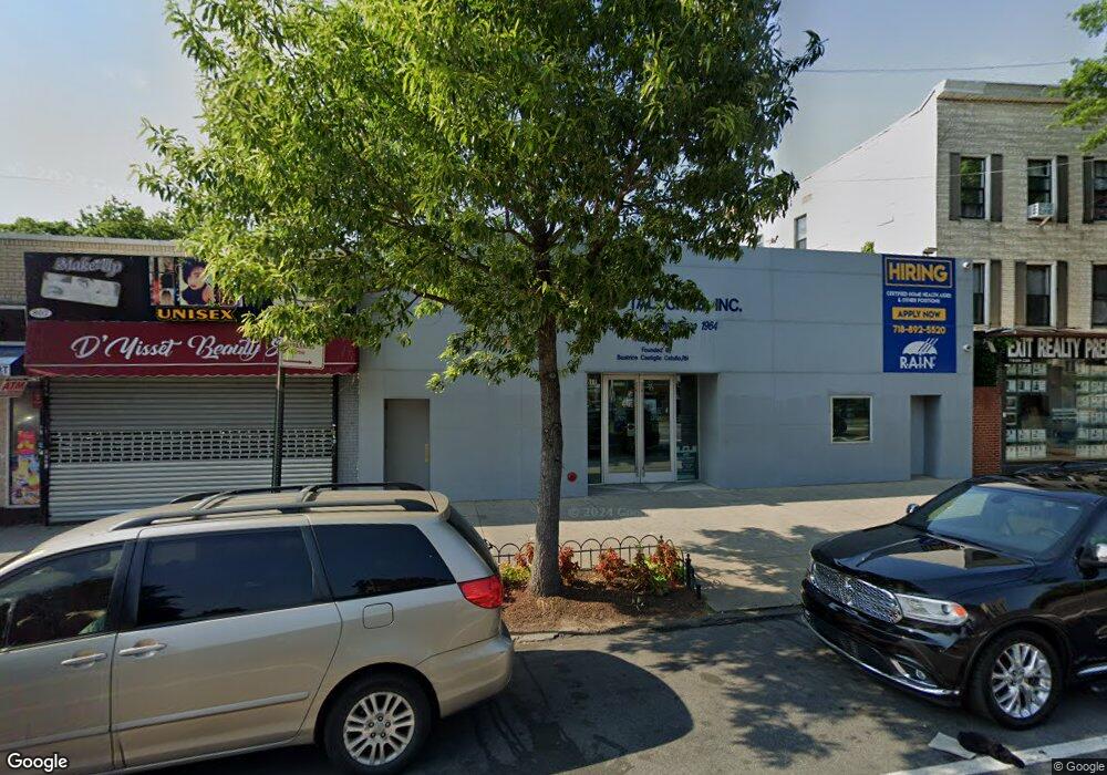 811 Morris Park Ave, Bronx, NY 10462 - photo 1