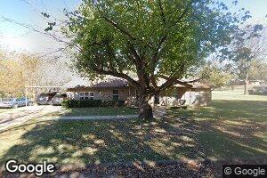 209 E Laurel St, Hugo, OK 74743