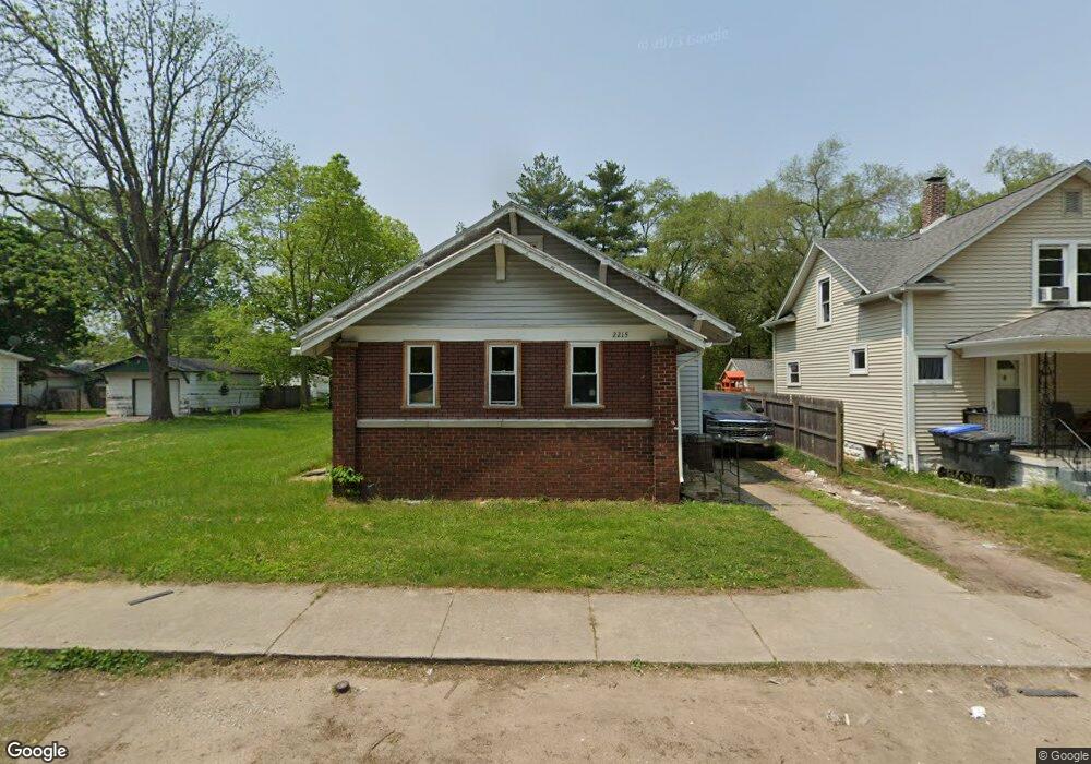 2215 Pleasant Plain Ave, Elkhart, IN 46517 - photo 1