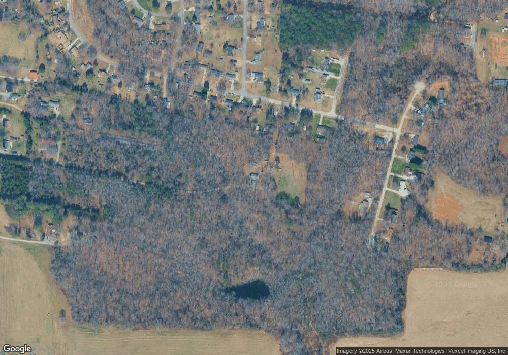 179 Lillian Dr, Statesville, NC 28625 - photo 1