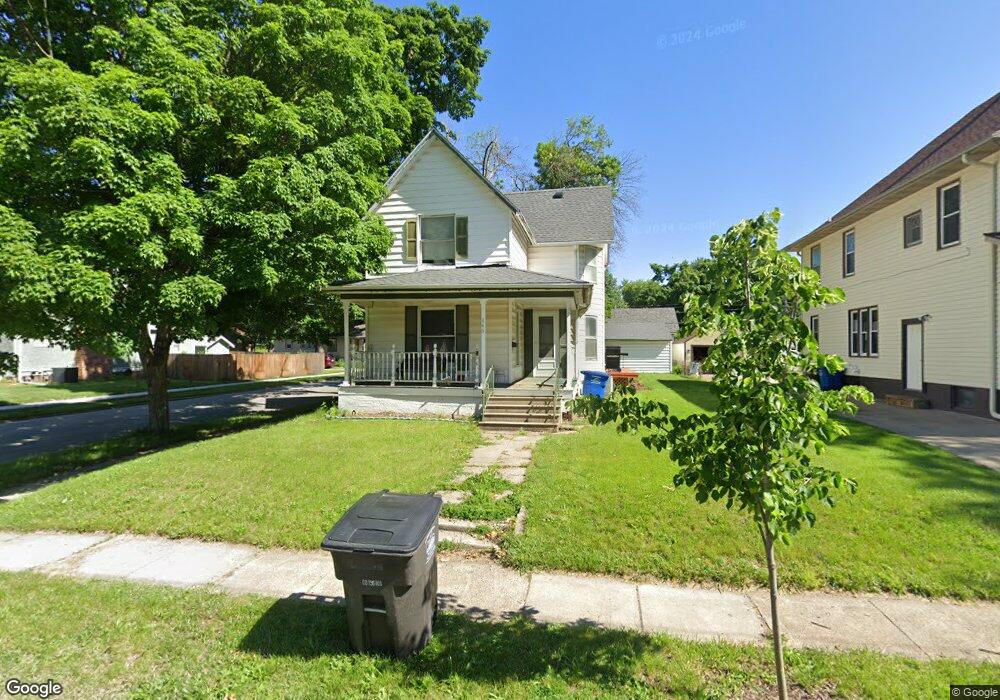 845 Clinton Ave, Des Moines, IA 50313 - photo 1
