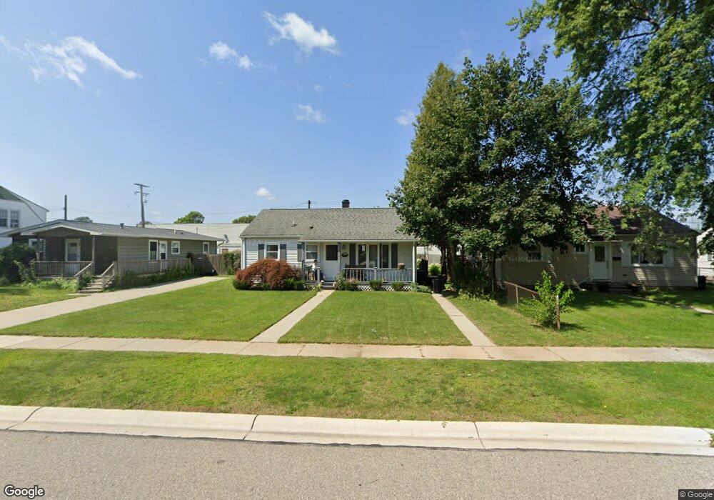 1421 23rd St, Port Huron, MI 48060 - photo 1