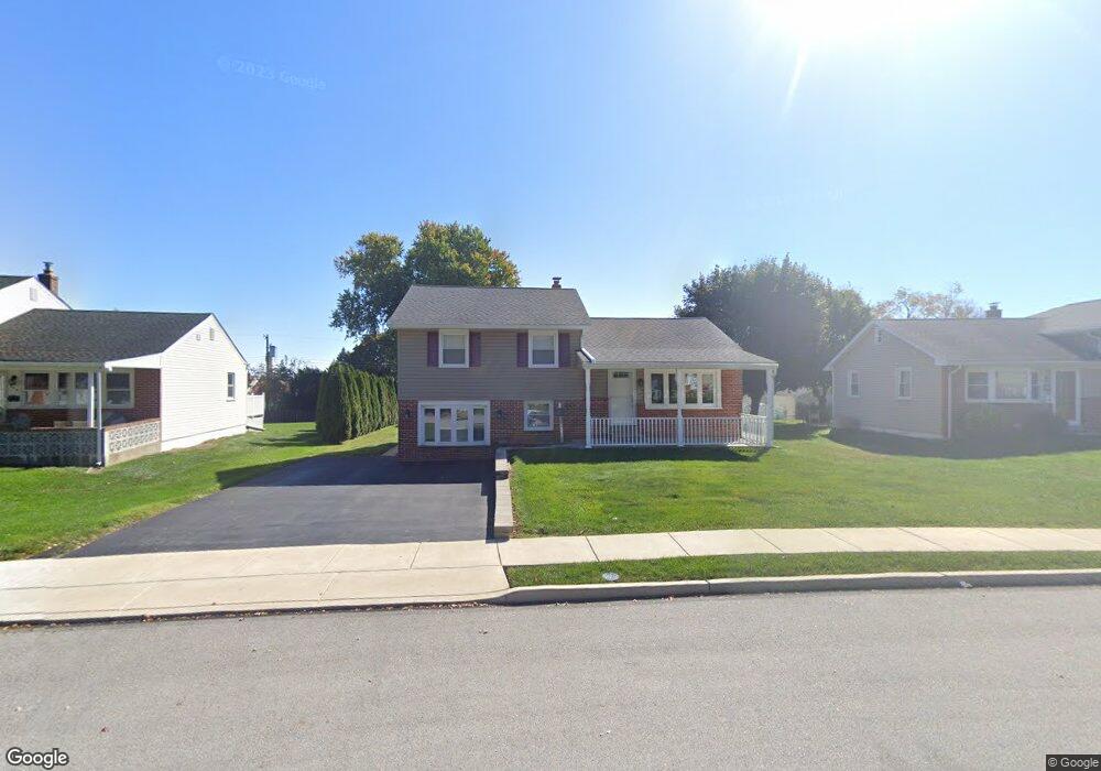 411 S Central Blvd, Broomall, PA 19008 - photo 1