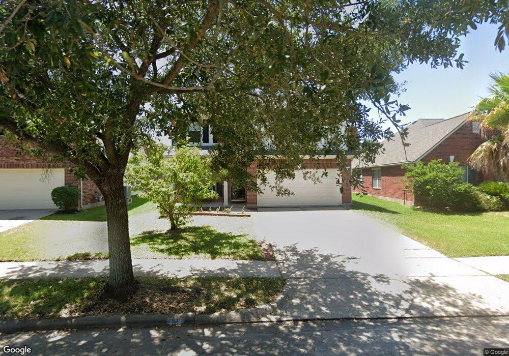 8910 Durham Manor Ln, Houston, TX 77075 - photo 1