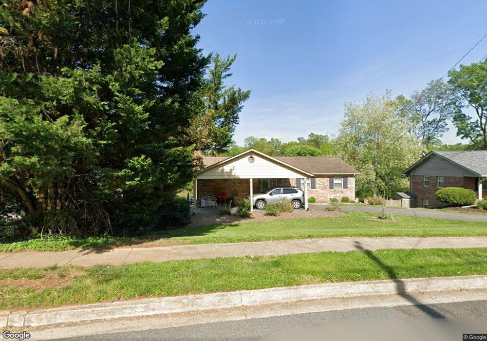 4303 Planters Ct, Annandale, VA 22003 - photo 1