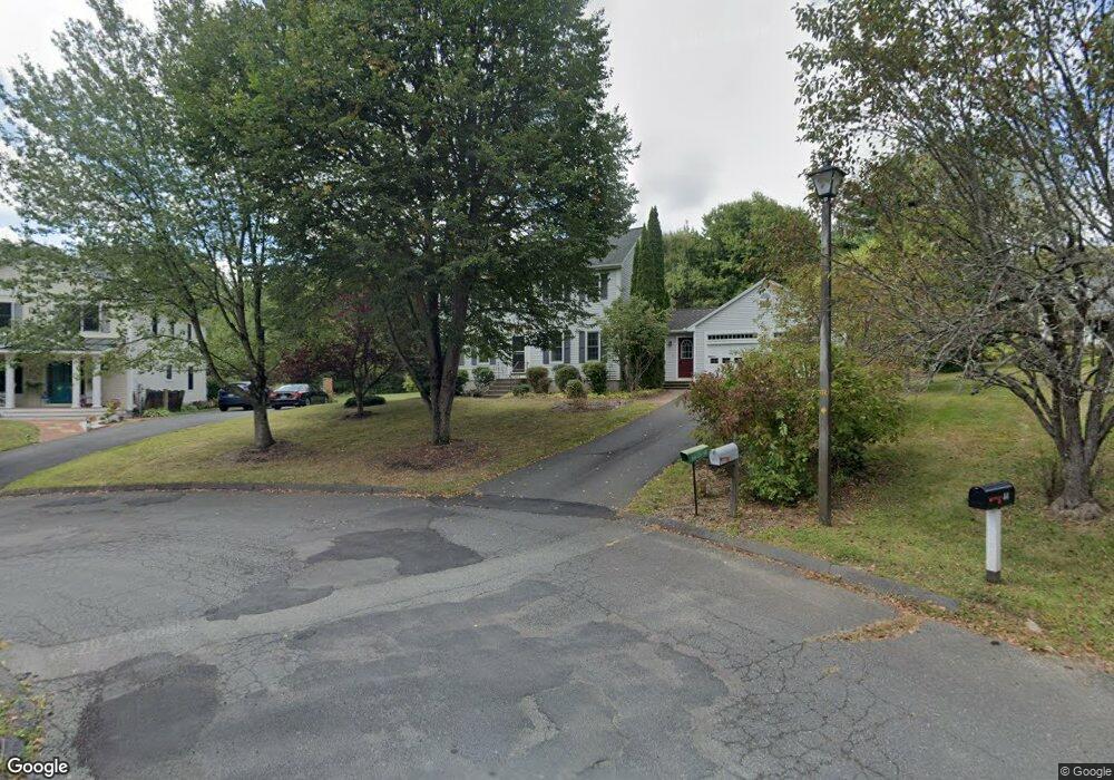 44 Hedgerow Ln unit 1, Amherst, MA 01002 - photo 1