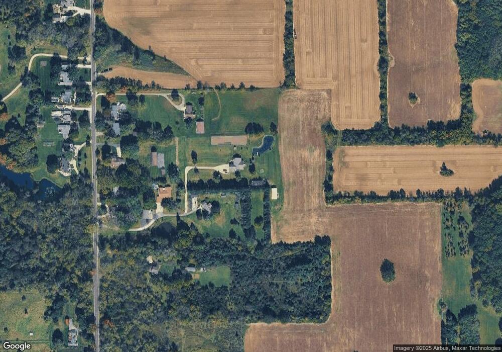 3154 N Mckinley Rd, Flushing, MI 48433 - photo 1