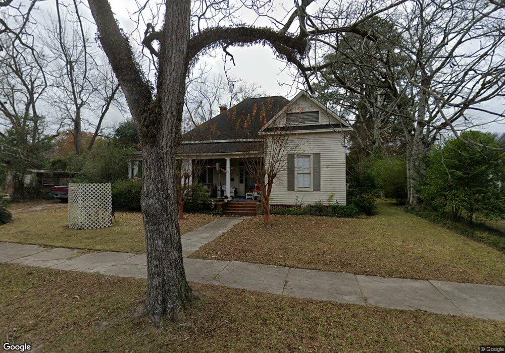 334 Colby Ave, Eufaula, AL 36027 - photo 1