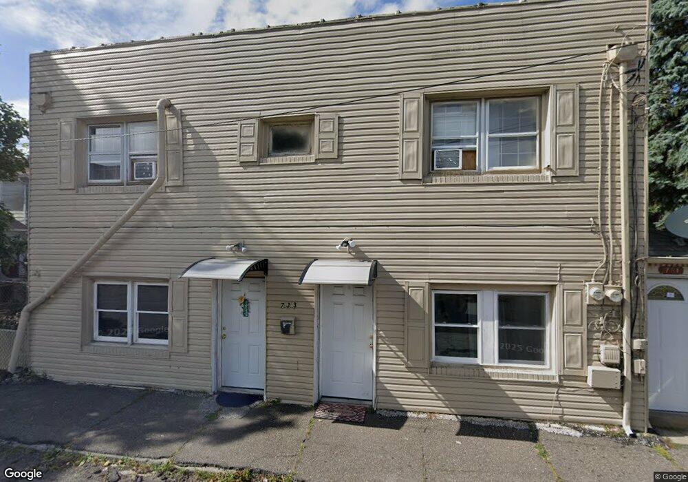 733 W 5th St unit 733 W 5th St apt A, Hazleton, PA 18201 - photo 1